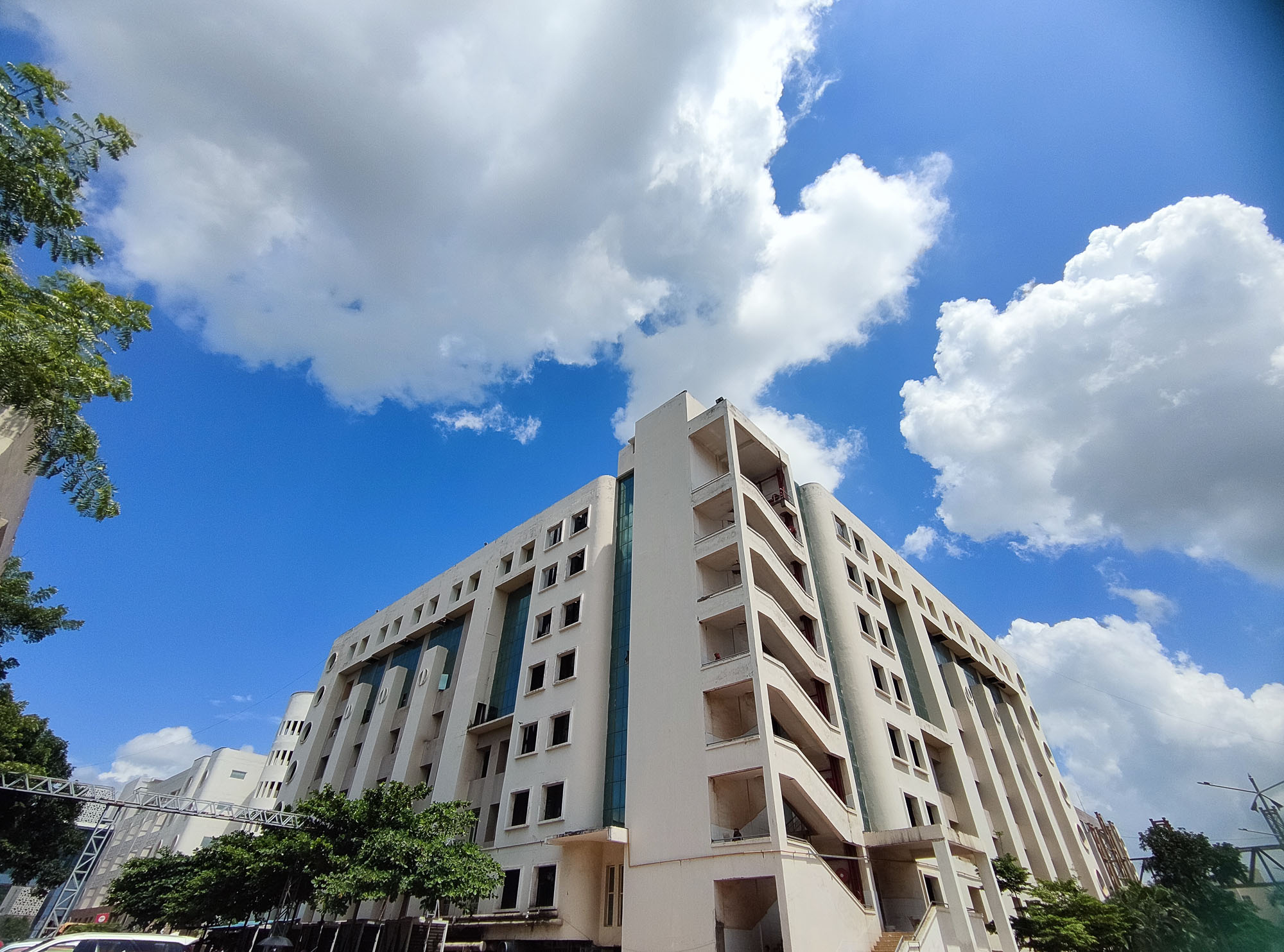 KIMS Hospital & College Bhubaneswar 3 KIMS Hospital & College Bhubaneswar 1